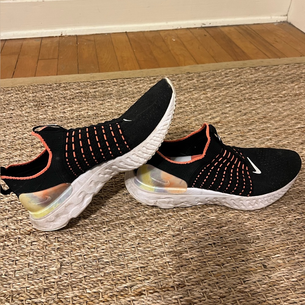 Nike React Phantom Run Flyknit Premiun Shoe